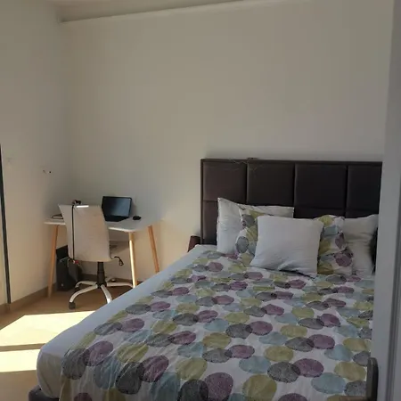 3 - Terrasses - * Juan-les-Pins